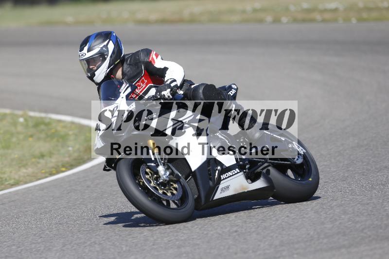 /35 07.08.2026  Discover the Bike ADR/Bike 2 gelb/92